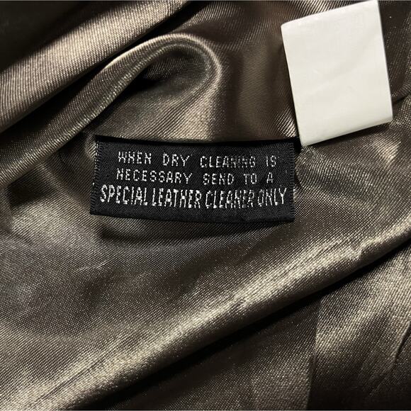 Men's L Wilsons Black Leather Coat Removable Thinsulate Lining Zip Up Minimalist - Picture 16 of 16